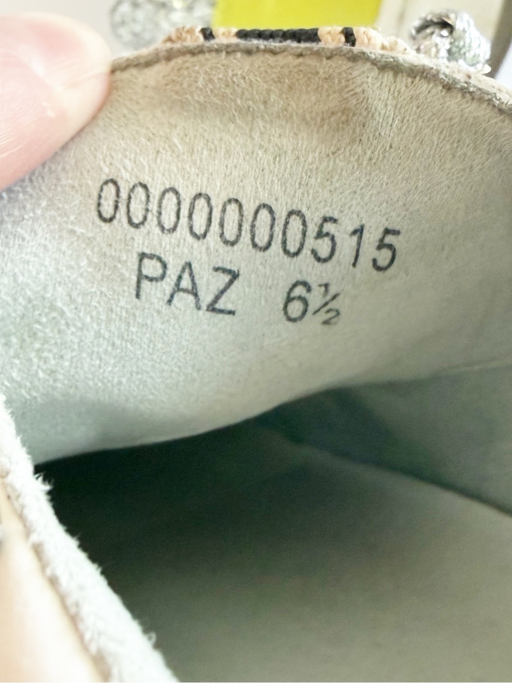 ShuShop Paz Retro Low-Top Sneakers - Picture 6 of 8